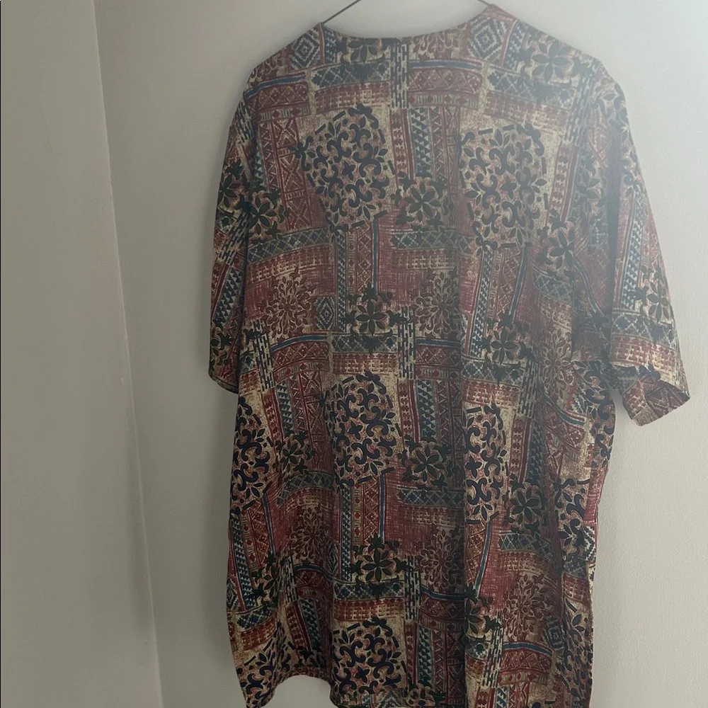 💛Multicolor Patterned button down - Picture 4 of 5